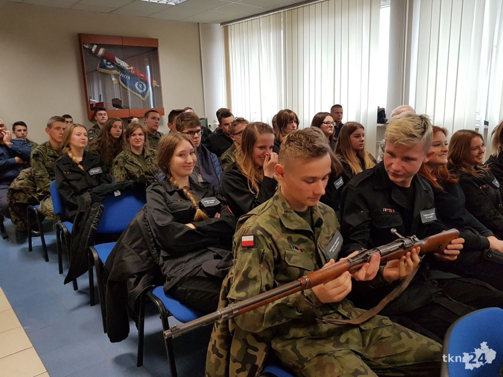 Policjanci wspominali koneckich bohaterów na 100-lecie odzyskania niepodległości [wideo, zdjęcia]