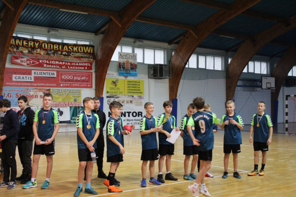 Stadnicka Wola najlepsza w piłkę ręczną wśród podstawówek [zdjęcia]