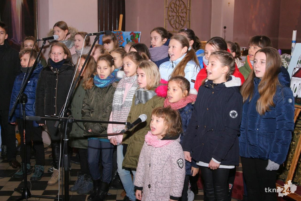 Muzyka poważna wybrzmiała w kościele w Niekłaniu Wielkim [wideo, zdjęcia]