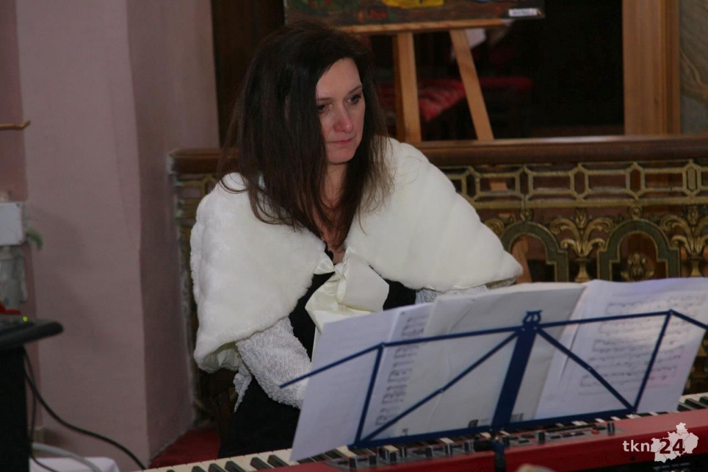 Muzyka poważna wybrzmiała w kościele w Niekłaniu Wielkim [wideo, zdjęcia]