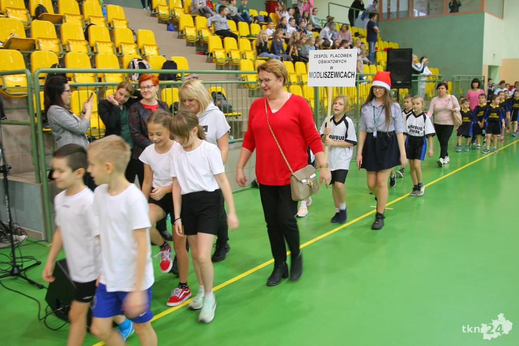 Stadnicka Wola najlepsza w Mikołajkowym Turnieju Gier i Zabaw! [wideo, zdjęcia]