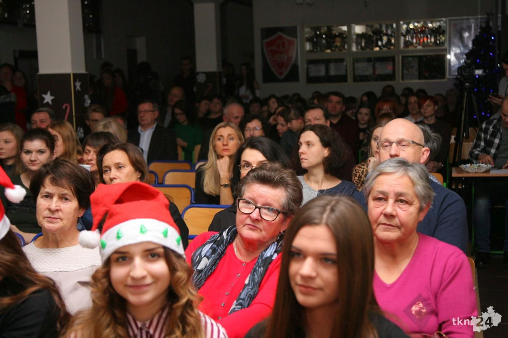 Relacja wideo: koncert charytatywny Mikołaj dla każdego