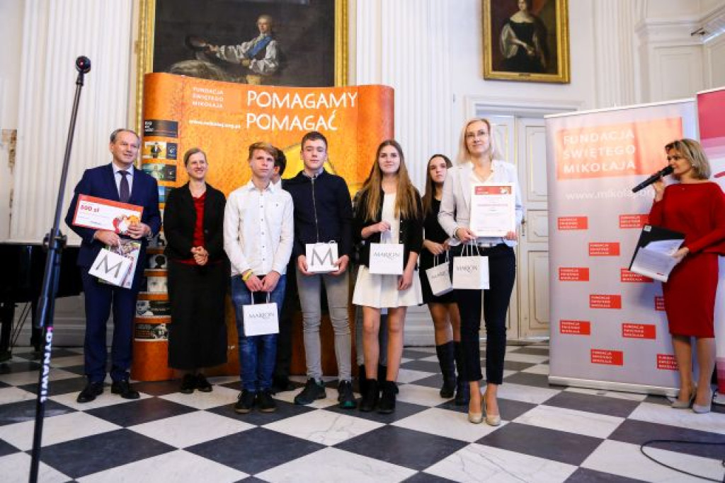 Dwie koneckie szkoły wyróżnione na gali Solidarna Szkoła 2018 [zdjęcia]