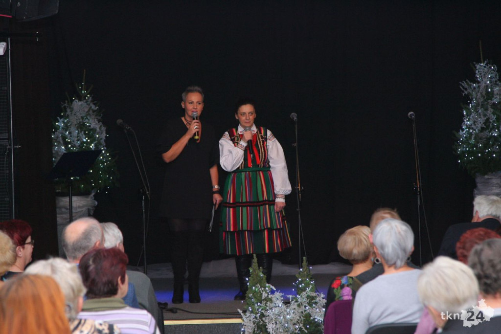 Uczta z folklorem na ponad 500 pierogów! [wideo, zdjęcia]
