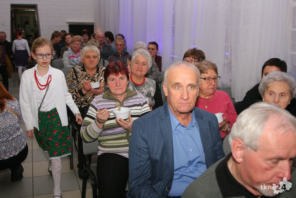 Uczta z folklorem na ponad 500 pierogów! [wideo, zdjęcia]