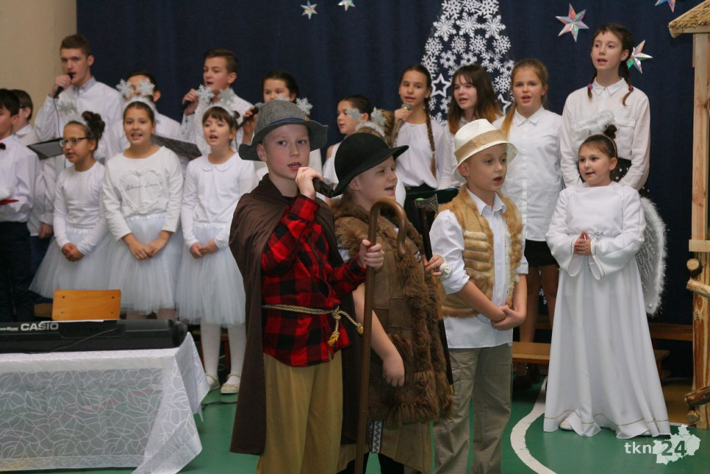 Niech Ziemię Rozśpiewa Kolęda. Zobaczcie koncert z Nieświnia [wideo, zdjęcia]