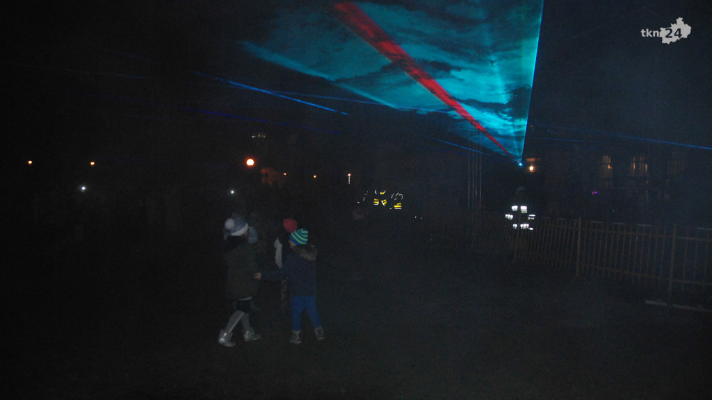 Sylwester w Końskich z laserami! [wideo, zdjęcia]