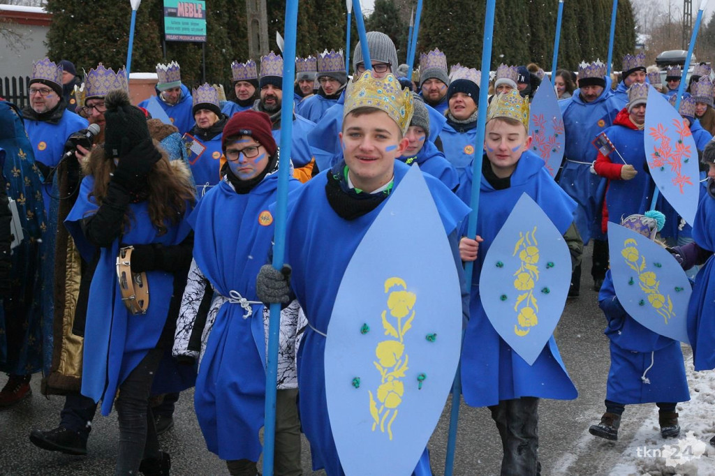 Kolorowy Orszak Trzech Króli przeszedł ulicami Końskich [zdjęcia]