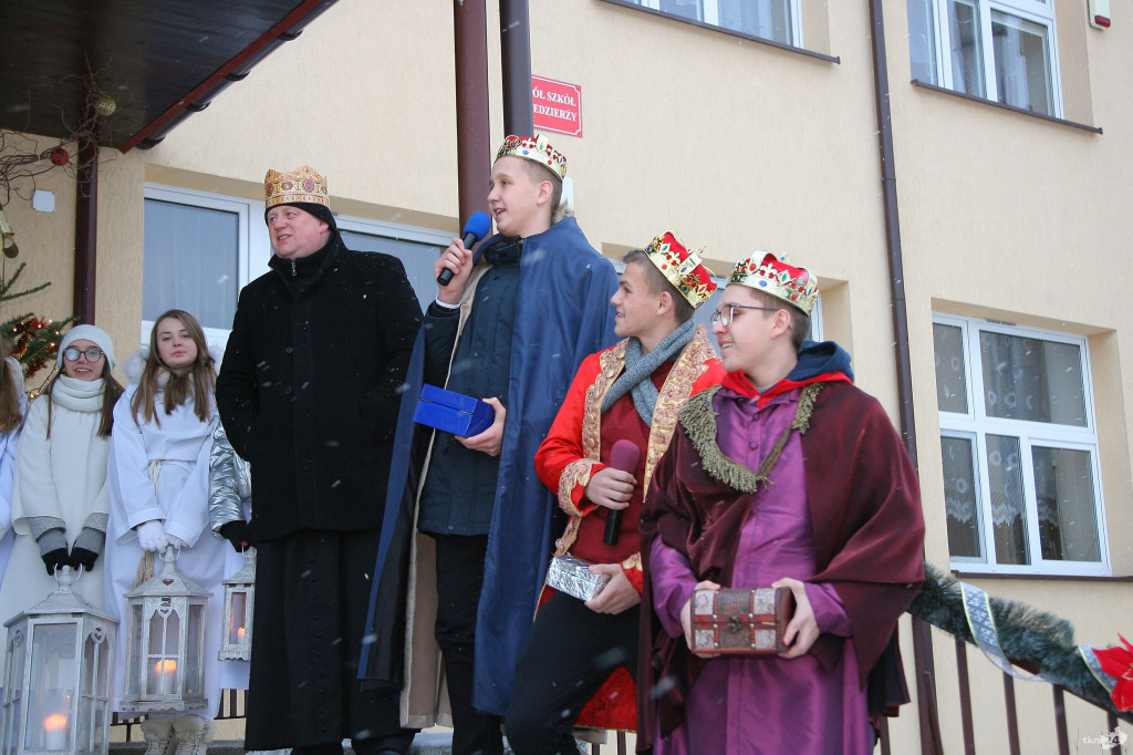 Mieszkańcy Miedzierzy maszerowali w Orszaku [zdjęcia]