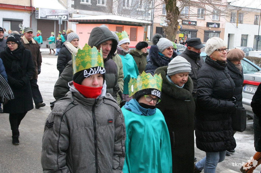 Kolorowy Orszak Trzech Króli przeszedł ulicami Końskich [zdjęcia]