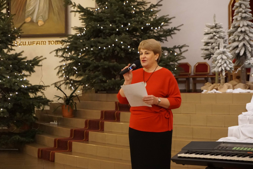 Piękny koncert kolęd i pastorałek w kościele pw. Chrystusa Odkupiciela [wideo, zdjęcia]