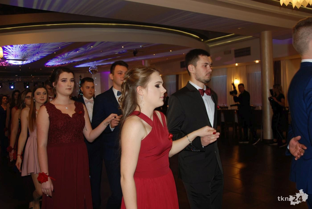 Wideo: Studniówka ZSP Stąporków z gwiazdą disco-polo!