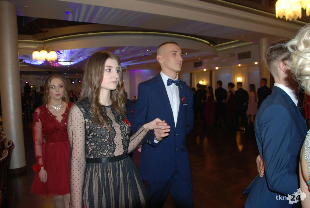Wideo: Studniówka ZSP Stąporków z gwiazdą disco-polo!