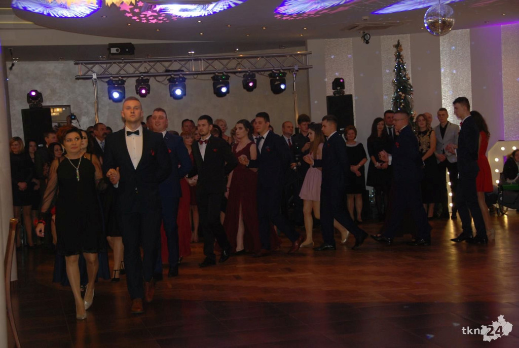 Wideo: Studniówka ZSP Stąporków z gwiazdą disco-polo!