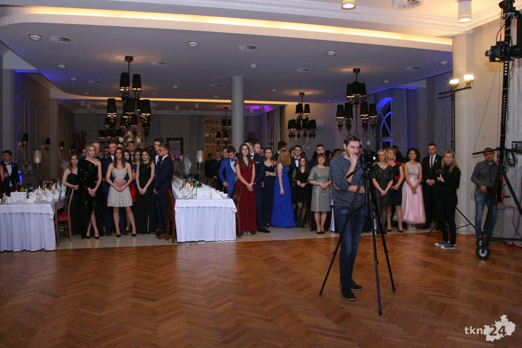 Relacja wideo: Studniówka I LO w Końskich 2019