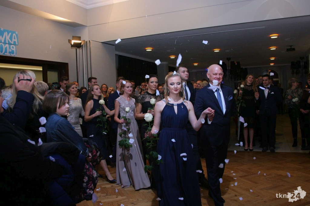 Relacja wideo: Studniówka I LO w Końskich 2019
