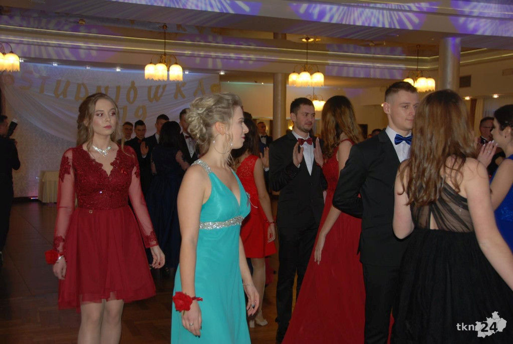 Wideo: Studniówka ZSP Stąporków z gwiazdą disco-polo!