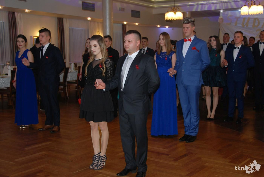 Wideo: Studniówka ZSP Stąporków z gwiazdą disco-polo!