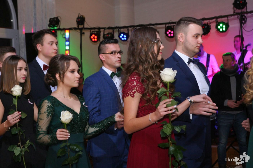 Relacja wideo: Studniówka I LO w Końskich 2019