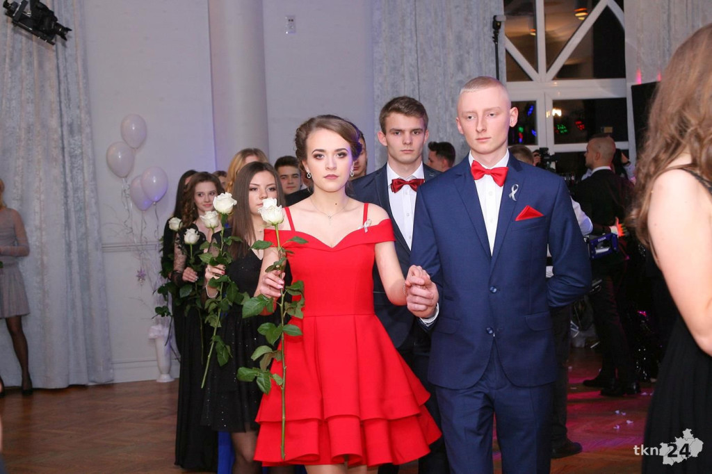Relacja wideo: Studniówka I LO w Końskich 2019