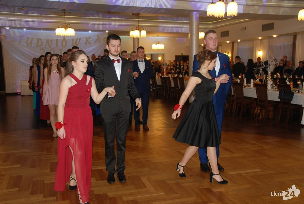 Wideo: Studniówka ZSP Stąporków z gwiazdą disco-polo!