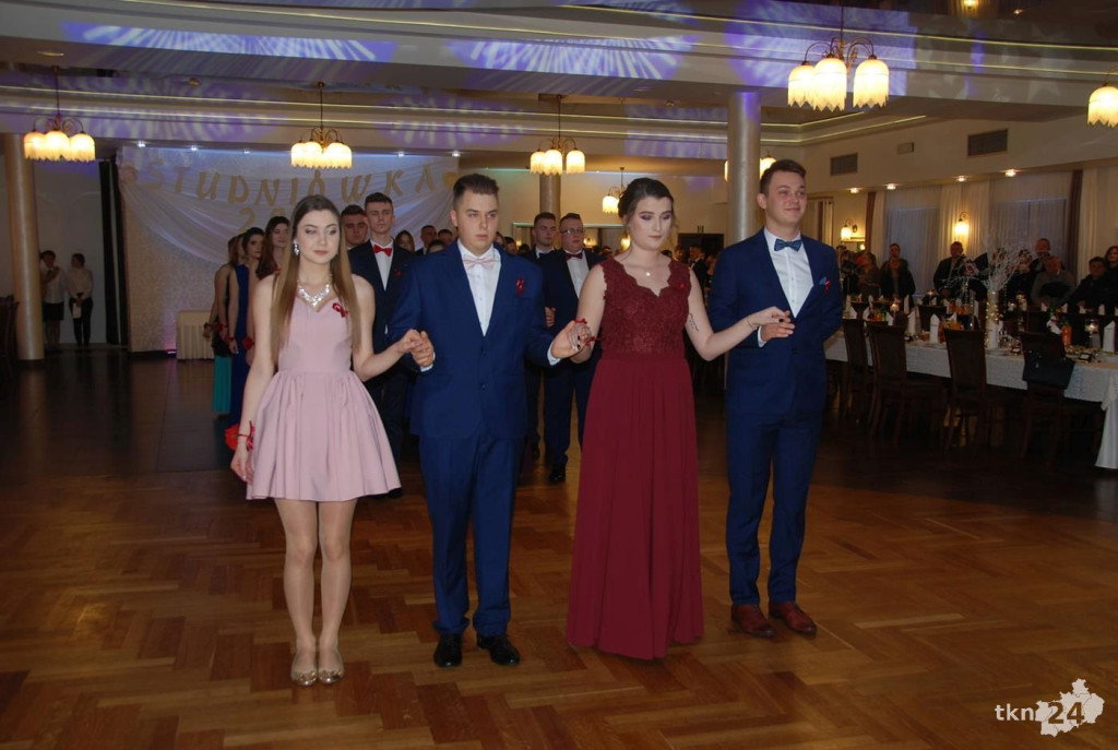 Wideo: Studniówka ZSP Stąporków z gwiazdą disco-polo!