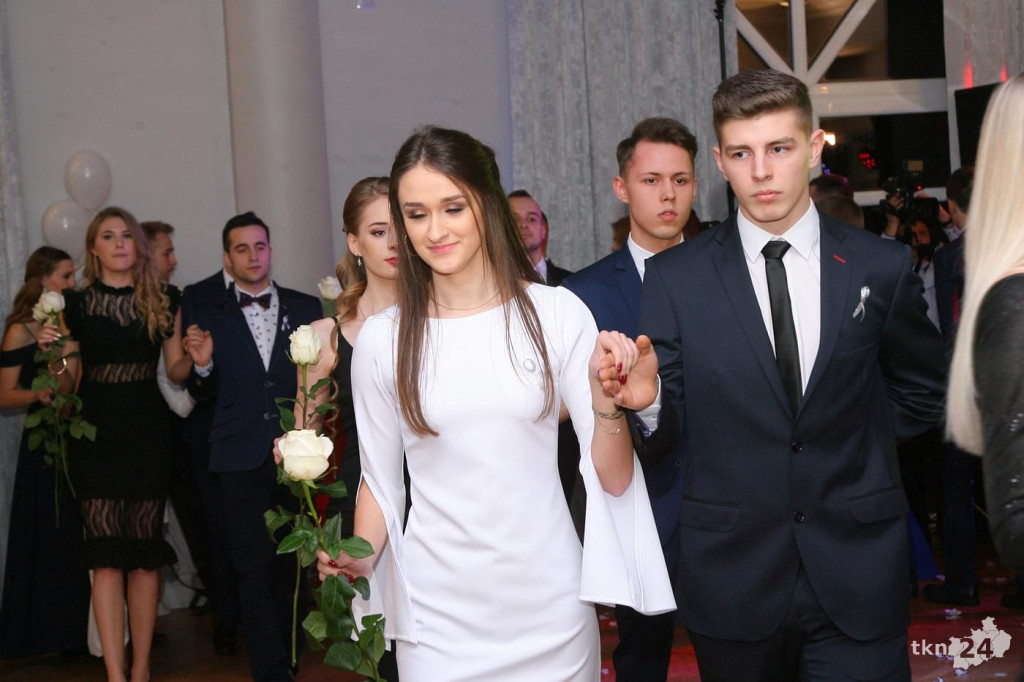 Relacja wideo: Studniówka I LO w Końskich 2019