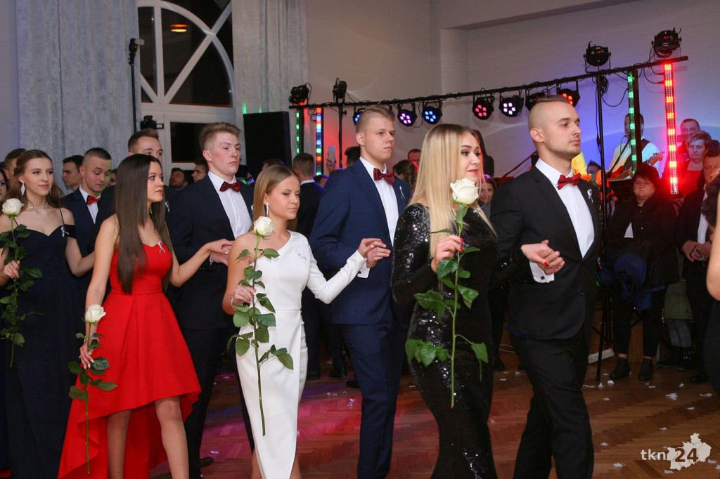 Relacja wideo: Studniówka I LO w Końskich 2019