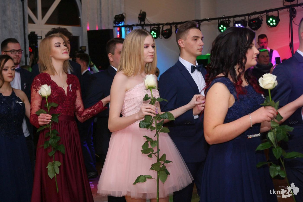 Relacja wideo: Studniówka I LO w Końskich 2019