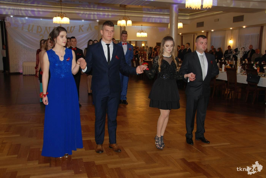 Wideo: Studniówka ZSP Stąporków z gwiazdą disco-polo!