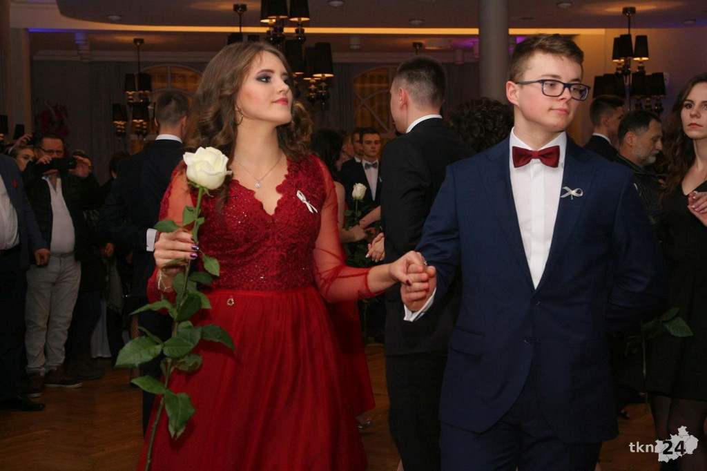 Relacja wideo: Studniówka I LO w Końskich 2019