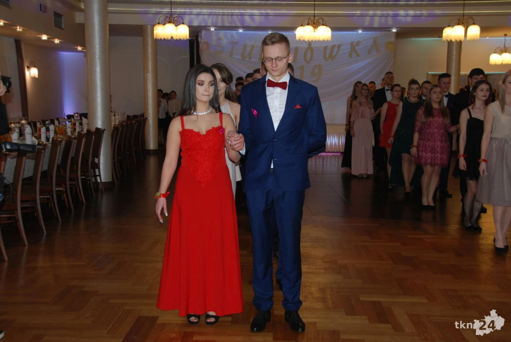 Wideo: Studniówka ZSP Stąporków z gwiazdą disco-polo!
