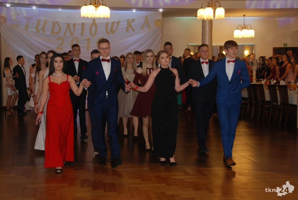 Wideo: Studniówka ZSP Stąporków z gwiazdą disco-polo!