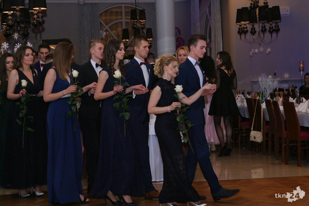 Relacja wideo: Studniówka I LO w Końskich 2019