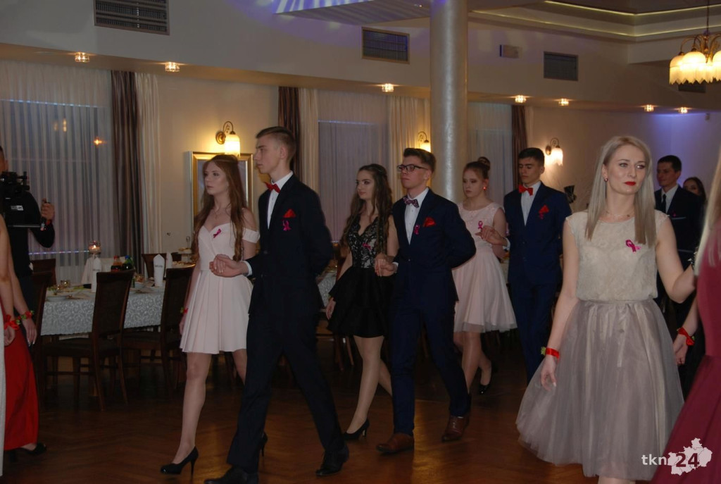 Wideo: Studniówka ZSP Stąporków z gwiazdą disco-polo!