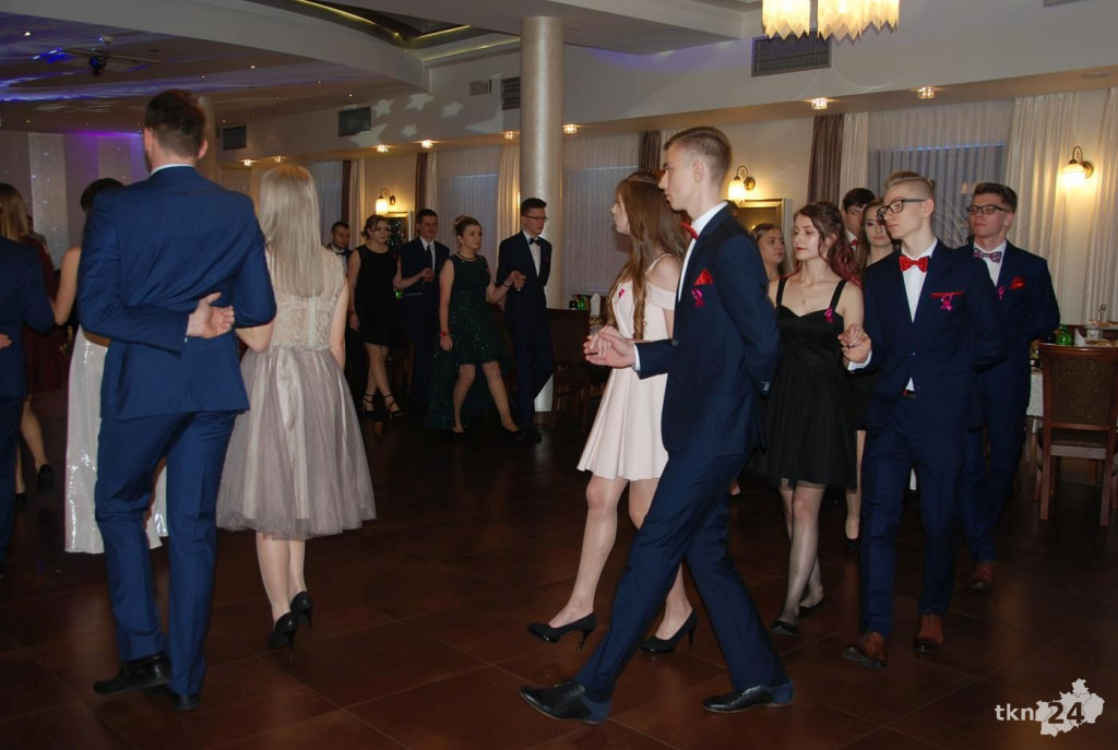Wideo: Studniówka ZSP Stąporków z gwiazdą disco-polo!