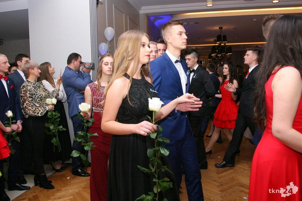 Relacja wideo: Studniówka I LO w Końskich 2019