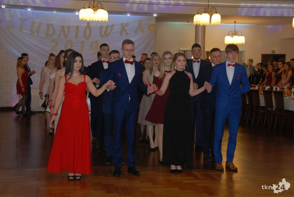Wideo: Studniówka ZSP Stąporków z gwiazdą disco-polo!