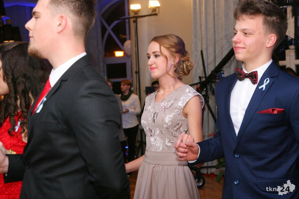 Relacja wideo: Studniówka I LO w Końskich 2019