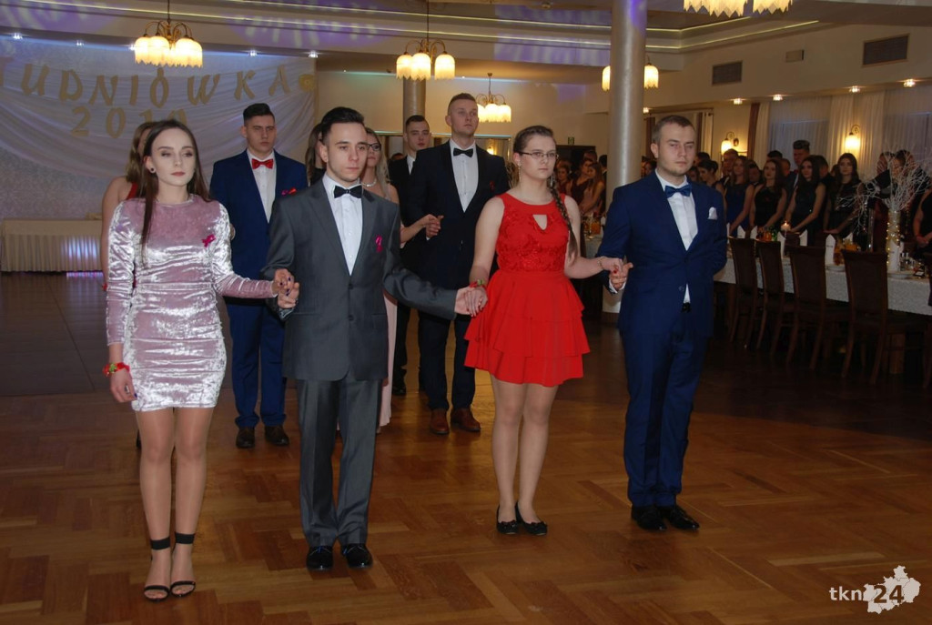 Wideo: Studniówka ZSP Stąporków z gwiazdą disco-polo!