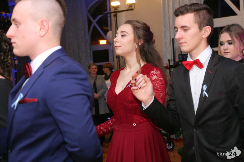Relacja wideo: Studniówka I LO w Końskich 2019