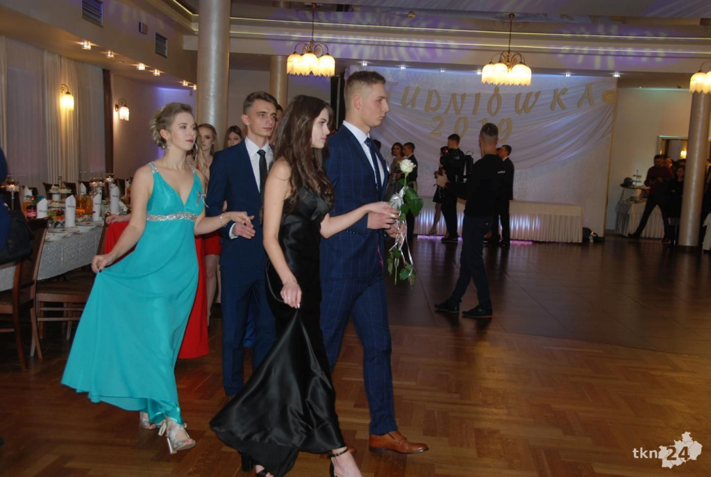 Wideo: Studniówka ZSP Stąporków z gwiazdą disco-polo!
