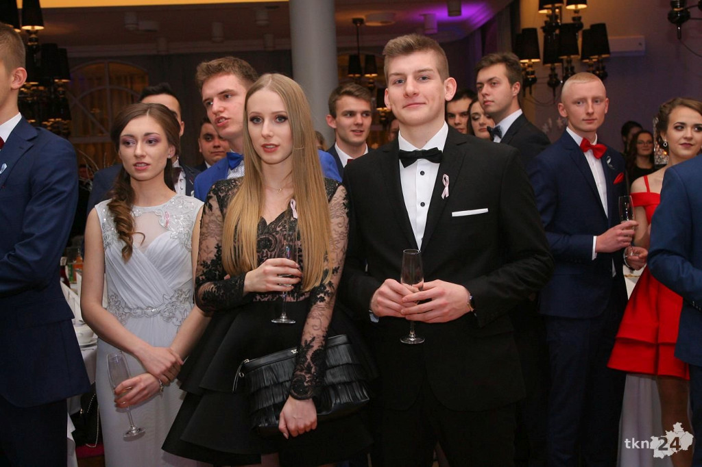 Relacja wideo: Studniówka I LO w Końskich 2019