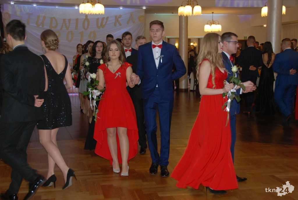 Wideo: Studniówka ZSP Stąporków z gwiazdą disco-polo!