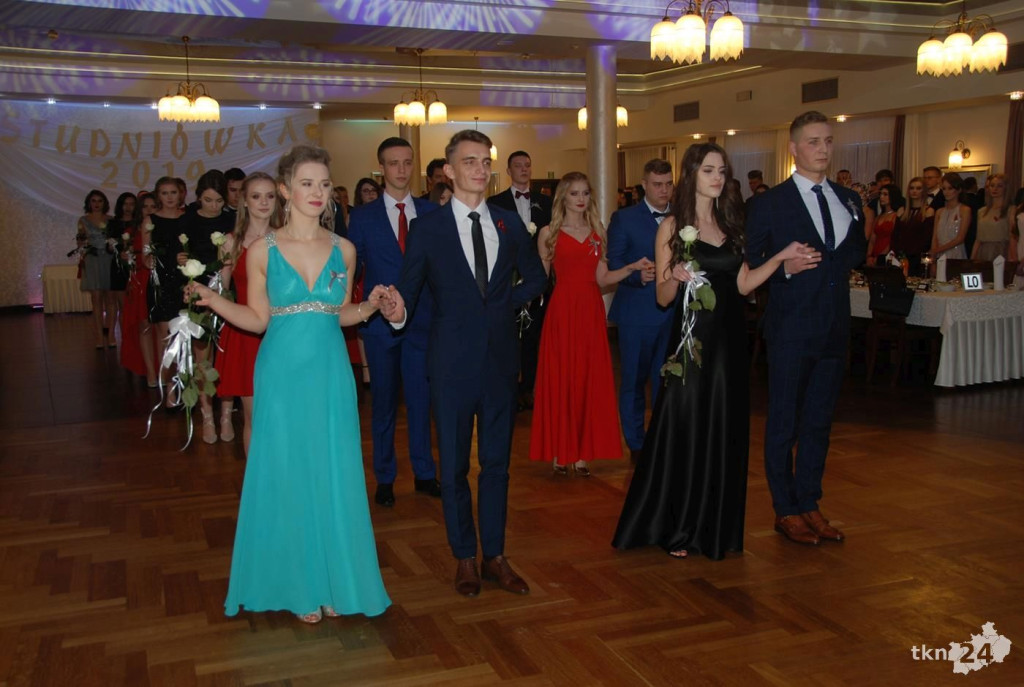 Wideo: Studniówka ZSP Stąporków z gwiazdą disco-polo!