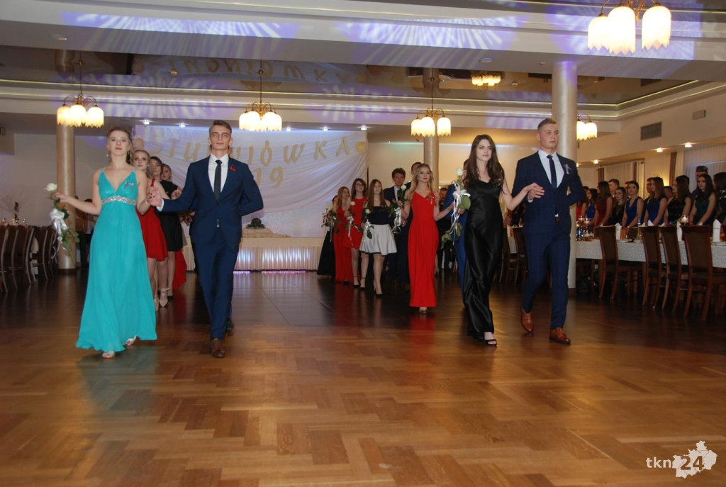 Wideo: Studniówka ZSP Stąporków z gwiazdą disco-polo!