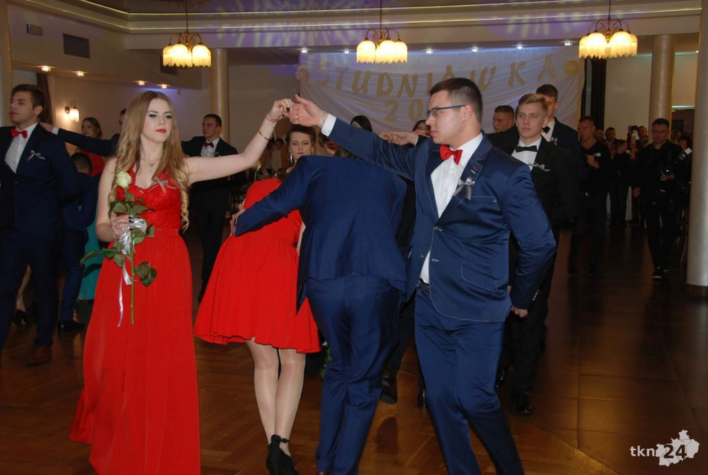 Wideo: Studniówka ZSP Stąporków z gwiazdą disco-polo!