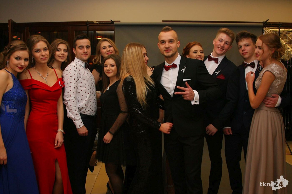 Relacja wideo: Studniówka I LO w Końskich 2019