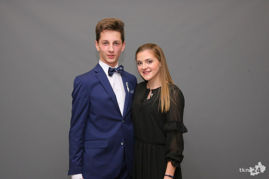 Relacja wideo: Studniówka I LO w Końskich 2019