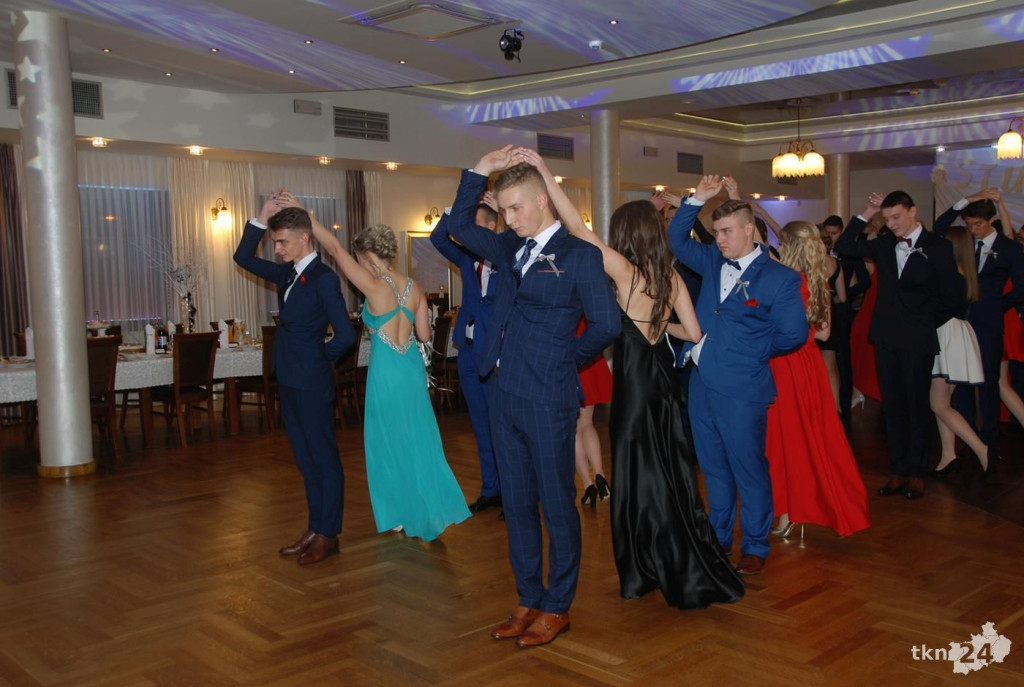 Wideo: Studniówka ZSP Stąporków z gwiazdą disco-polo!